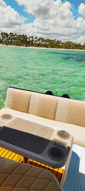 Punta Cana : Private yacht Snorkeling, Lagoon and Wild Beach - Food, Drinks, and the Yacht’s Music System Setup