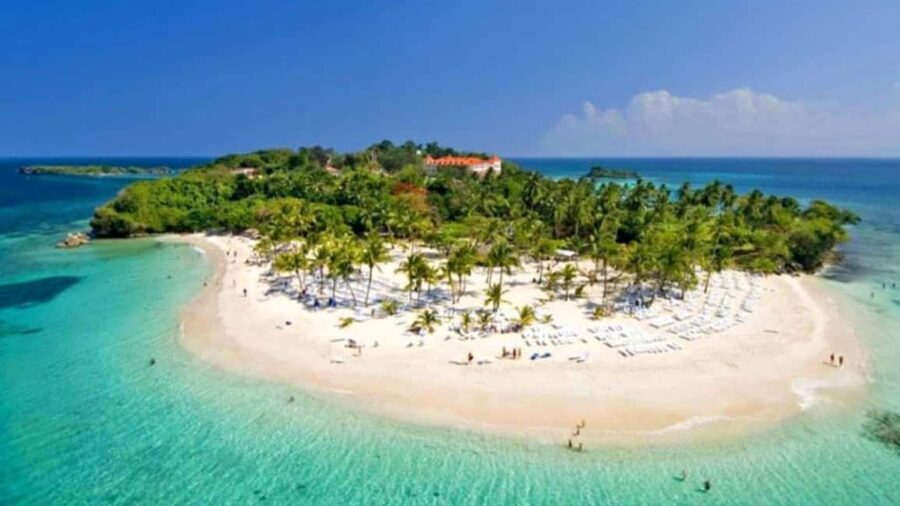 Punta Cana: Samaná Bay, Bacardí Island ^ El Limón Waterfall - What this tour is really like (and why it works)