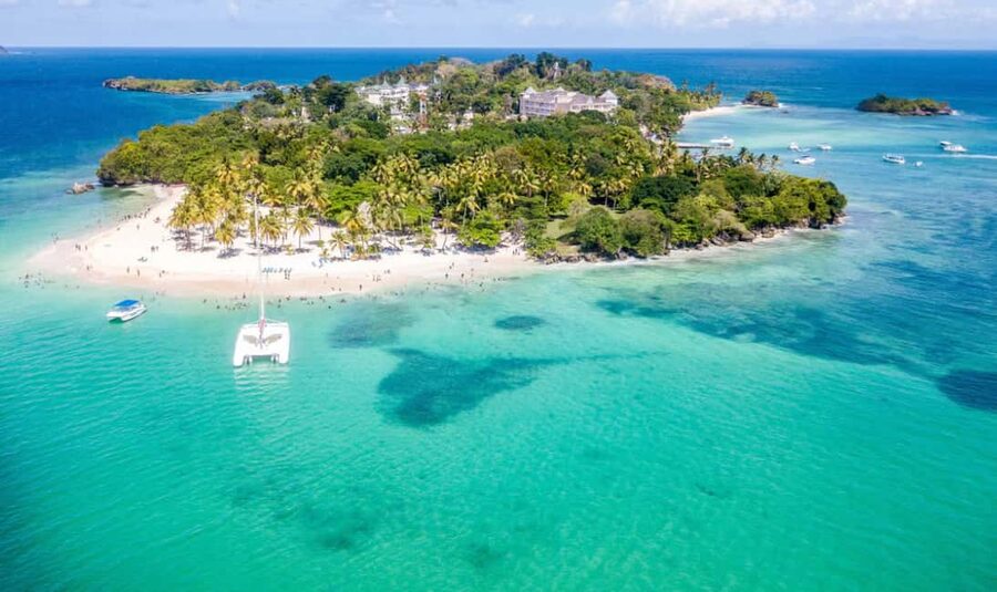 Punta Cana: Samaná Cayo Levantado & El Limón Waterfall Tour - Why This Samaná Day Trip Feels Like a True Reset