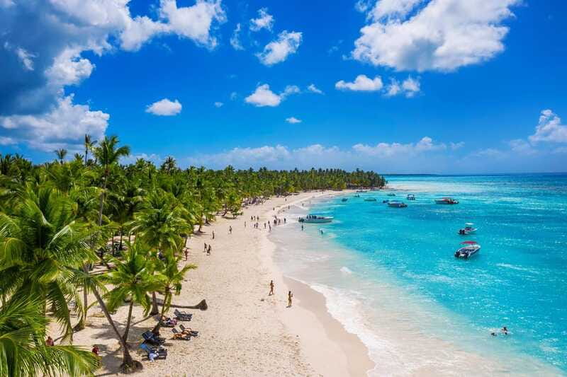 Punta Cana: Saona Island Full-Day Open Bar, Lunch & Transfer - Speedboat to Isla Saona: thrilling ride, big-group energy