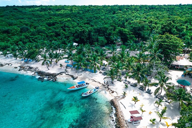 Punta Cana Speed Boat to Saona Island with Lunch & Natural Pools - Key Points Worth Knowing Before You Go