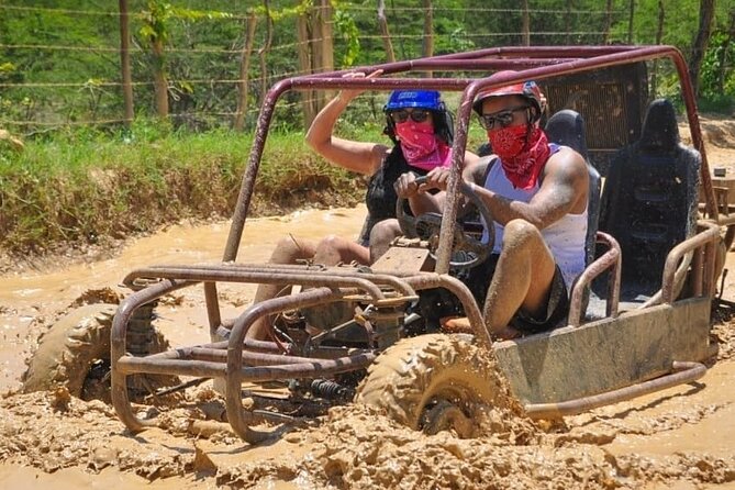 Punta Cana: Ultimate Dune Buggy Experience in Macao Beach Caves - The coffee and cacao farm stop: more than a quick photo break