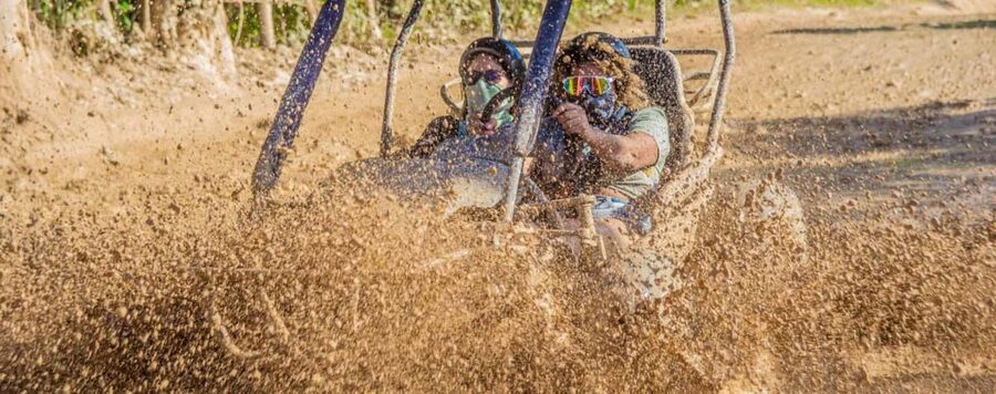 PUNTA CANA WILD BUGGY BREAKS TRACK WITH EXTRAMAS PROTECTION - Punta Cana wild buggy: the value is in the driving