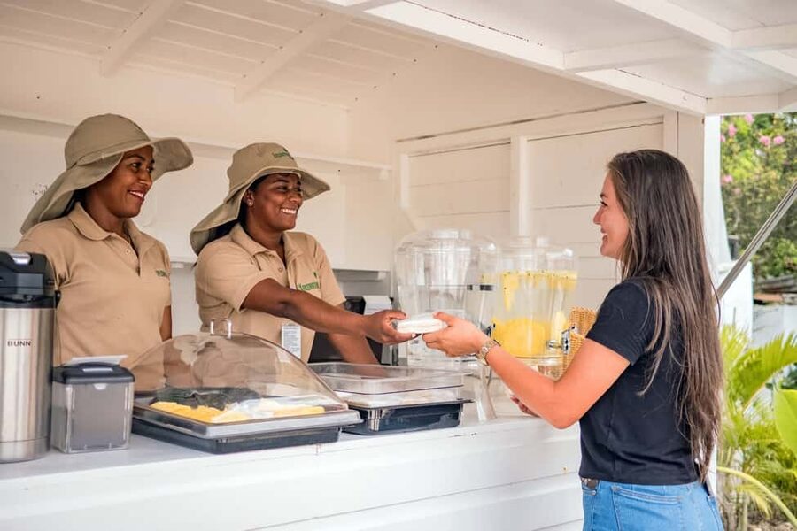 Punta Cana: Xploration Animal Park Bus Tour with Encounters - Price, Value, and Who This Tour Fits Best