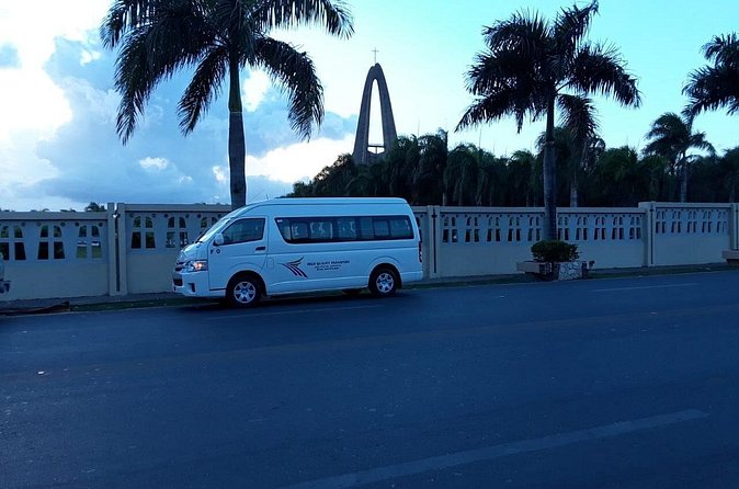 “Round-Trip Private Transfer: Punta Cana Airport ↔ Bávaro Hotels” - Price and Group Size: Why $25 Per Group Can Be a Big Deal