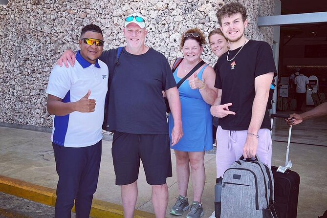 RoundTrip private transfers from punta cana to uvero alto área - Roundtrip value: paying for calm twice