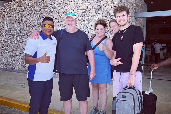 Roundtrip VIP transfers from Punta Cana to uvero alto and bavaro - Price and Value: How $150 Works for a Group Up to 7