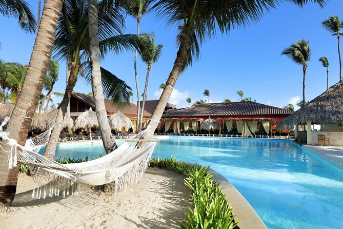 Royalton Bavaro- Round Trip Shuttle - Punta Cana Airport - Price and logistics: why $66 per group can beat “cheaper” options