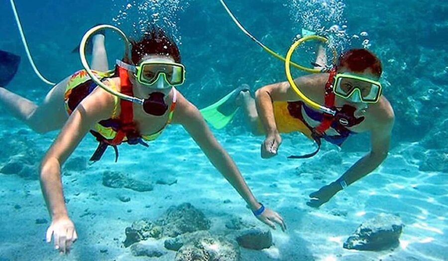 Sailing Splash Tour Speedboat, Snorkel, and Catamaran - Drive Like James Bond: The 2-Person Speedboat Feel