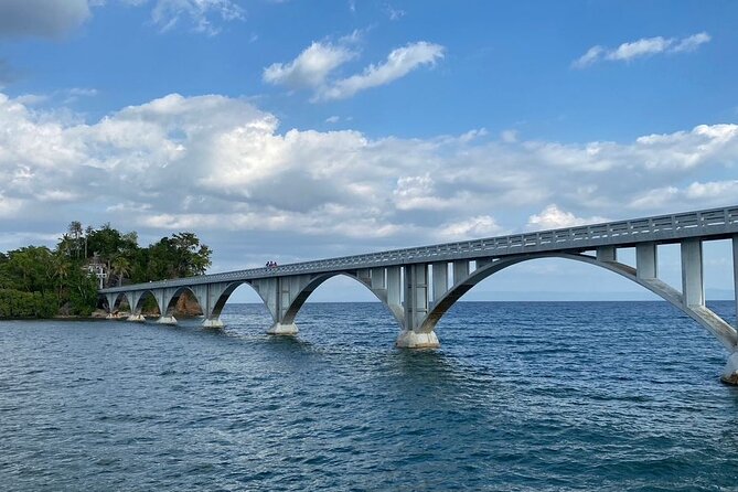 Samana from Punta Cana - Full Day - Cayo Levantado (Bacardi Island): beach time with a real rhythm