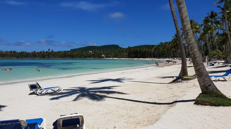Samana: Fronton & Madame Beach tour Las Galeras - Boat comfort and meeting-point realities