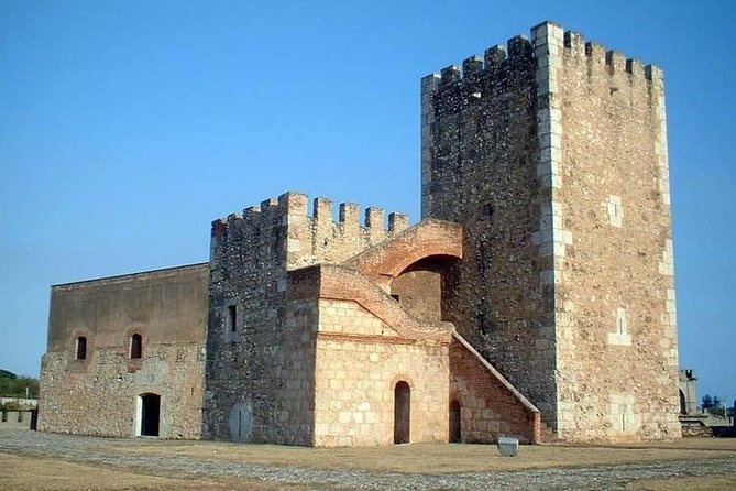 Santo Domingo City - Full Day All Inclusive Tour - Lunch in the colonial zone: where the day regains its energy