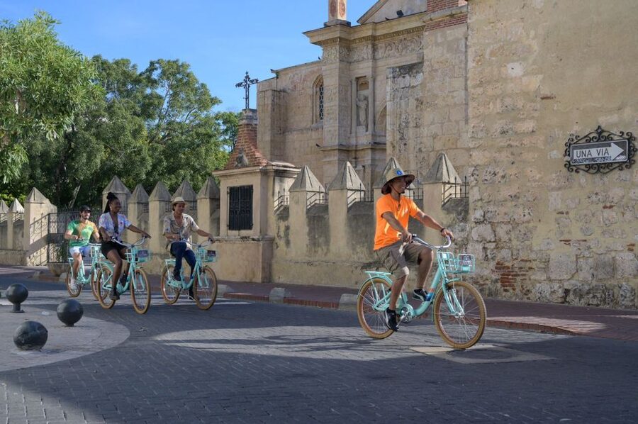 Santo Domingo: City Highlights Guided Bike Tour - Ciudad Colonial on Two Wheels: What 7 KM Covers in 2 Hours