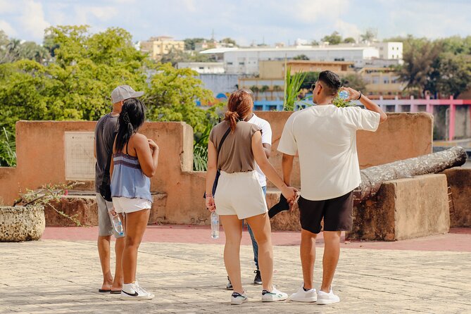 Santo Domingo Full Day Tour From Punta Cana with Lunch & Cenote - Faro a Colón and the Presidential Palace: quick context, great photo angles