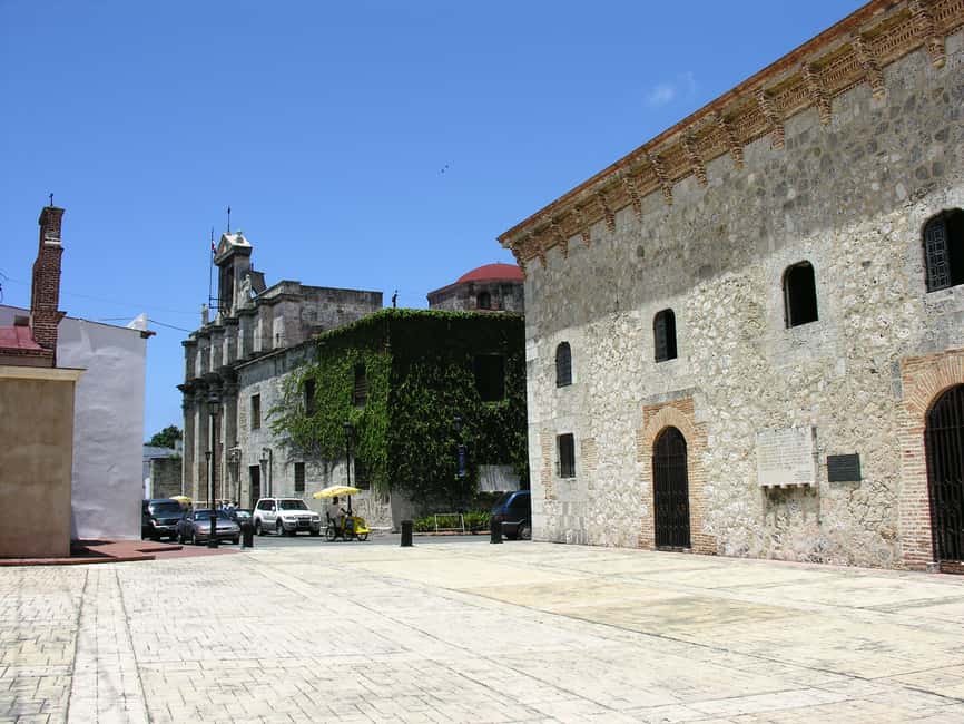 Santo Domingo: Historical City Tour - Fortaleza Ozama: Fortress Walls and a Real View Over the River