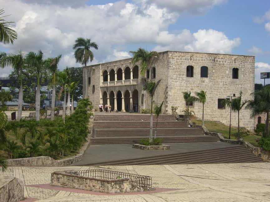 Santo Domingo: Historical City Tour - Calle Las Damas and the Colonial Alleys: Where the City Feels Alive