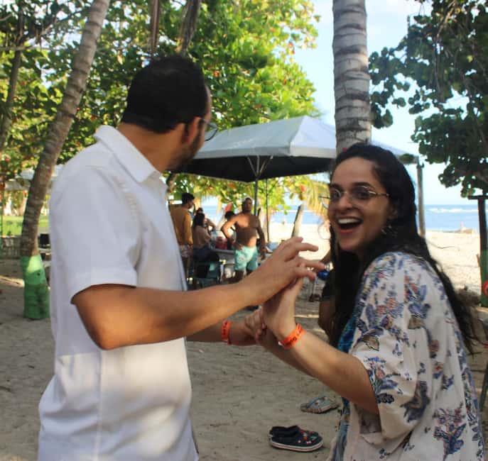 Santo Domingo: Latin dance classes: Salsa and more - The language option is a big deal for your confidence