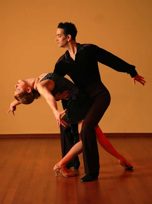 Santo Domingo: Latin dance classes: Salsa and more - What’s included: class plus real music energy