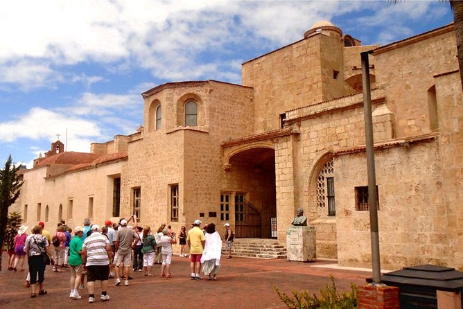 Santo Domingo Private Tour from Punta Cana - Pantheon of the Fatherland and the Monumental Stop You’ll Remember