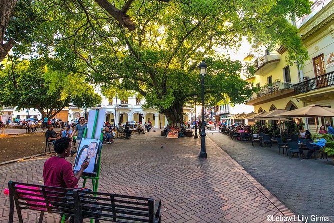Santo Domingo Private Tour from Punta Cana - Colonial Zone Walking: Plaza de España and the Columbus Lighthouse