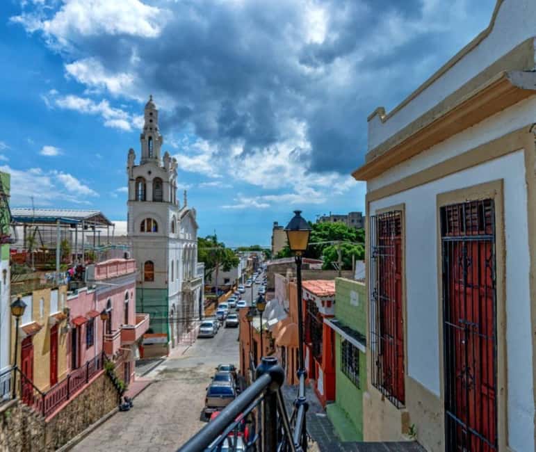 Santo Domingo: Small Group Tour with Cable Car from Bayahibe - The Santo Domingo cable car (Teleférico): panoramic views without the effort