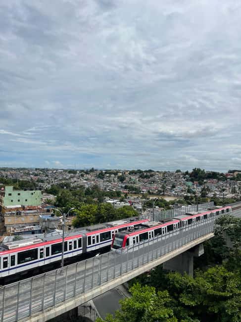 Santo Domingo: The Authentic Dominican Neighborhood Tour - Why this neighborhood tour works better than a colonial-only day