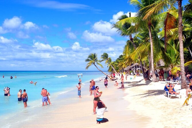 Saona Island Catamaran Cruise Experience (All Inclusive) - Onboard Atmosphere: Music, Snacks, and Open Bar