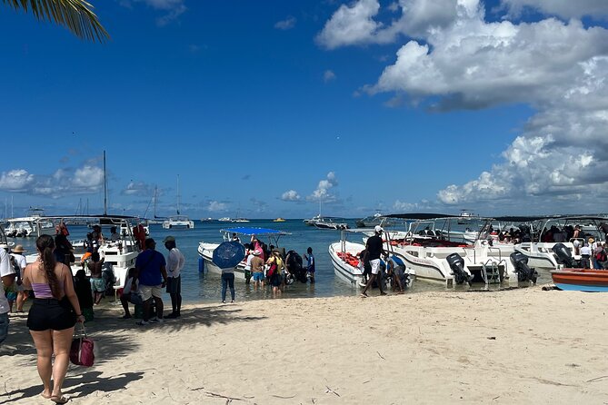 Saona Island Day Tour - Hotel pickup reality: make sure you know where to meet