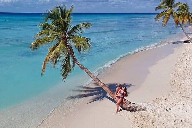 Saona Island from Punta Cana with Transportation and Lunch Included - Saona Island time: beach hours, typical Dominican lunch, and room to breathe