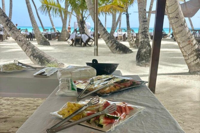 Saona Island Full Day Tour with Buffet Lunch, Paella, & Open Bar - Stop 1: Bayahibe Waiting Time That Sets the Tone