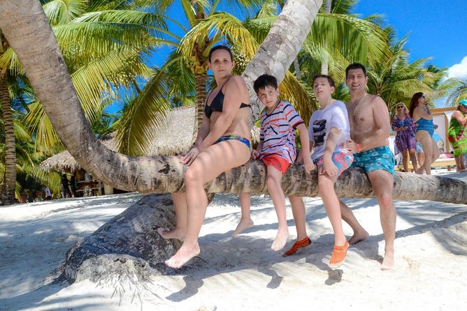 Saona Island Paradise Full Day - all inclusive. From Punta Cana & Bayahibe - The Return Catamaran Party: Fun Energy With Loud-Music Reality