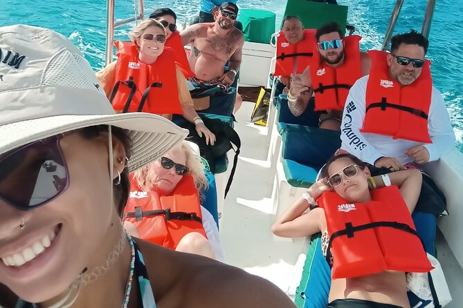 Saona Island Premium Discovery Tour from Punta Cana or Bayahíbe - Getting There: Pickup to Bayahibe (and Why It Helps)