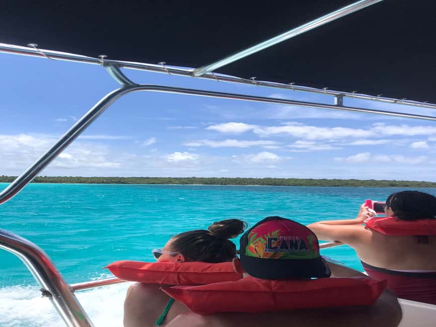 Saona Island Tour All Inclusive Speedboat and Catamaran - Guide and Language: Helpful, But Expect a Loud Bus