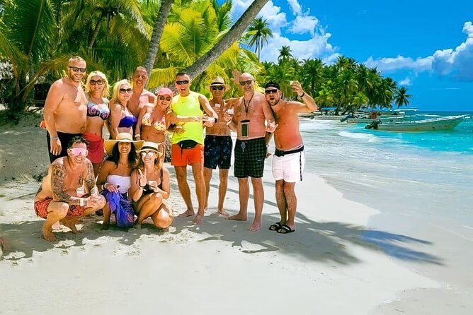 Saona Island Tour from Punta Cana All Inclusive - Lunch, Drinks, and the On-Island Rhythm