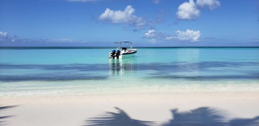Saona Island Tour From Santo Domingo with Lunch and Pickup - The drive to Bayahibe: where the day starts to click
