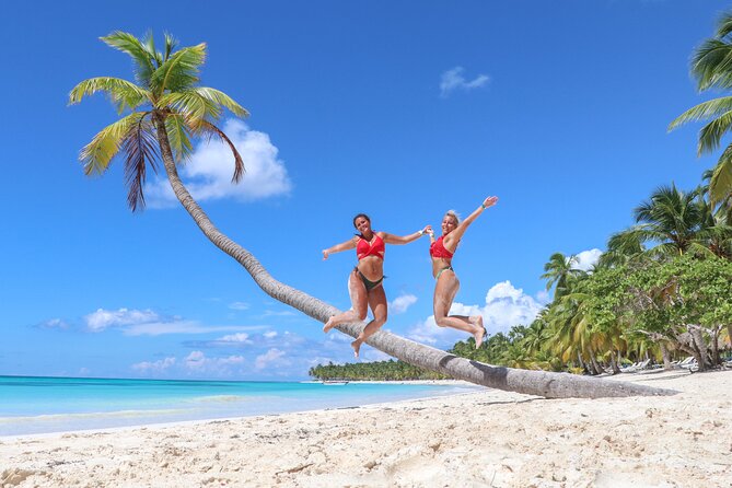 Saona Island Tour - Full Day from Punta Cana Buffet and drinks - A Small-Group Saona Day From Punta Cana: What the 8–9 Hours Feel Like
