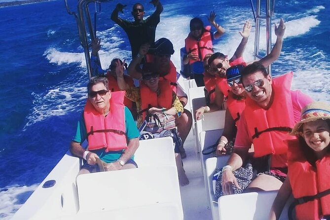 Saona Island Tour - Full Day from Punta Cana Buffet and drinks - Isla Saona Main Time: La Palmilla, Starfish, and the Natural Pool