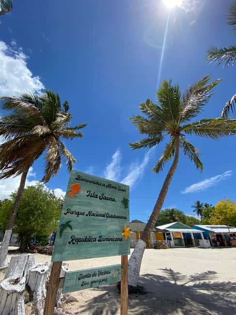 Saona Island VIP: 4 Beaches , Mano Juan & Canto de la Playa - The beach circuit on Saona: Saona Paradise and Mano Juan