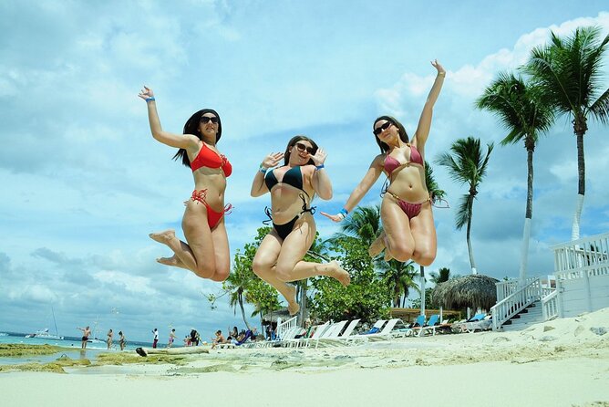 Saona Island: White Sands & Turquoise Waters” - Getting There: Transfers, Bayahibe, and the Speed Boat Launch
