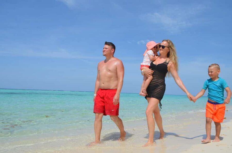 Saona Special Tour: Four Beaches & Canto Experience - Natural Pools: Starfish Shallows and About 40 Minutes