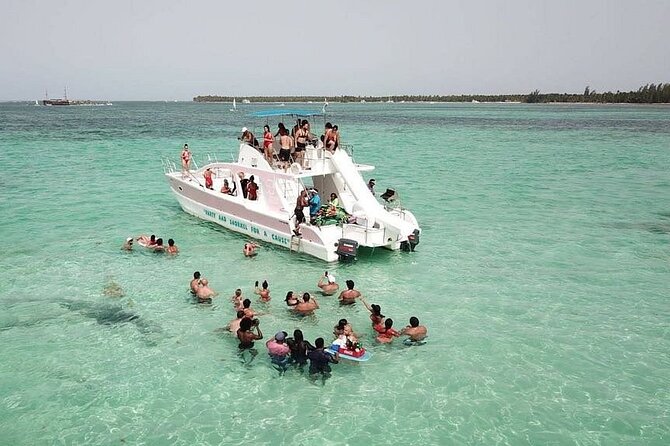 Saône Deluxe Platinum Island - Getting to Isla Saona from Punta Cana: pickup and boat realities