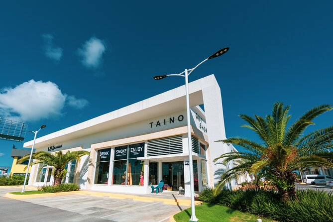 Shopping Tour in Punta Cana with Round Trip Transportation - Key Points at a Glance