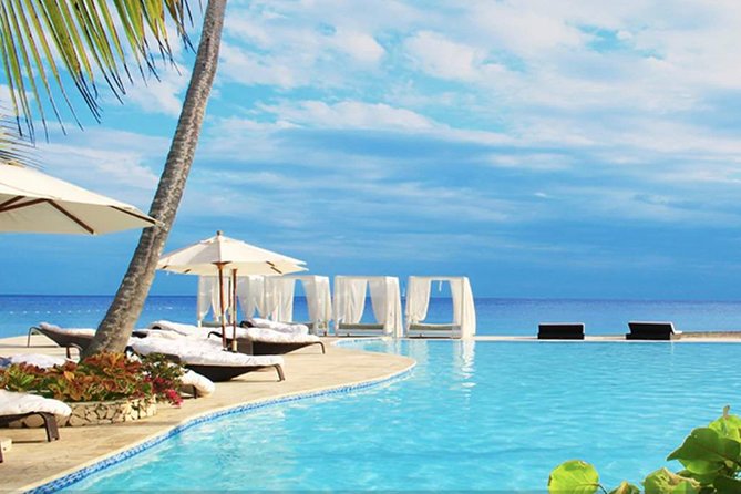 Shore Excursion: Viva Wyndham Resort For The Day With Unlimited Food & Drinks - Key Points at a Glance