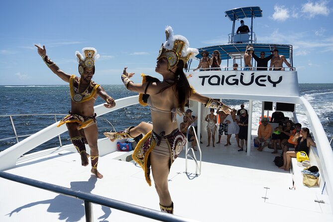 Taiguey Emotion Show - Stop 4: The natural white-sand pool break