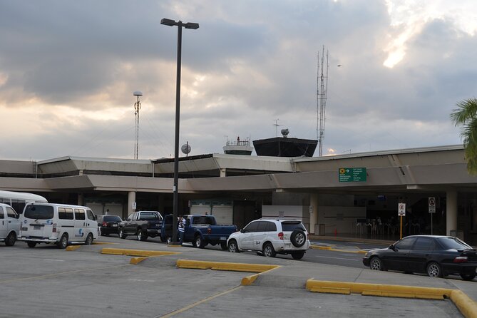 TAXI Private Airport , to Puerto Plata Hotel Lifestyle Tropical - Price per group: when $49 is a smart deal