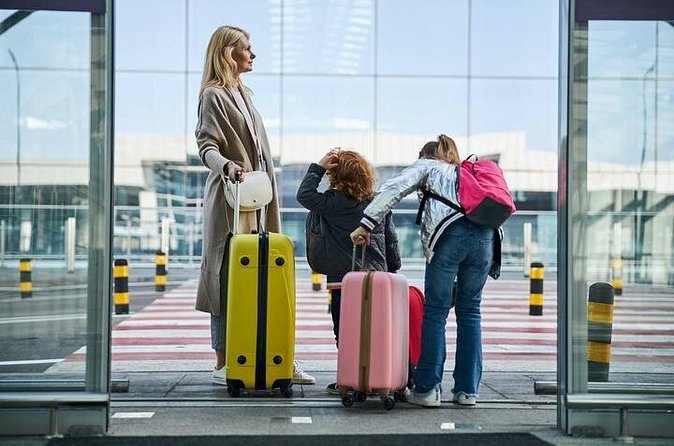 Taxi & Transfer From Punta Cana Airport (PUJ) To Uvero Alto - Private Transfer Means Private Responsibility