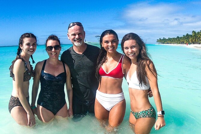 Tour to Isla Saona From Punta Cana with Transportation and Lunch - Stop 3: Bayahibe ride and the coast views in the National Park area