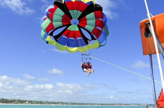 Tours Parasailing Punta Cana - Isla Saona Stop: White Sand, Fishermen, and Island Math