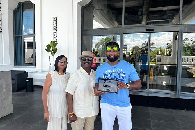 Transfer from Punta cana airport to Bavaro O Punta cana - On the road comfort: air-conditioning, water, Wi‑Fi, and driver control