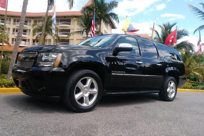 Transfers From Punta Cana Airport (PUJ)<=>To All Place at Macao Beach Punta Cana - The Ride Itself: Comfortable, Hydrated, and Not Stuck in Taxi Time
